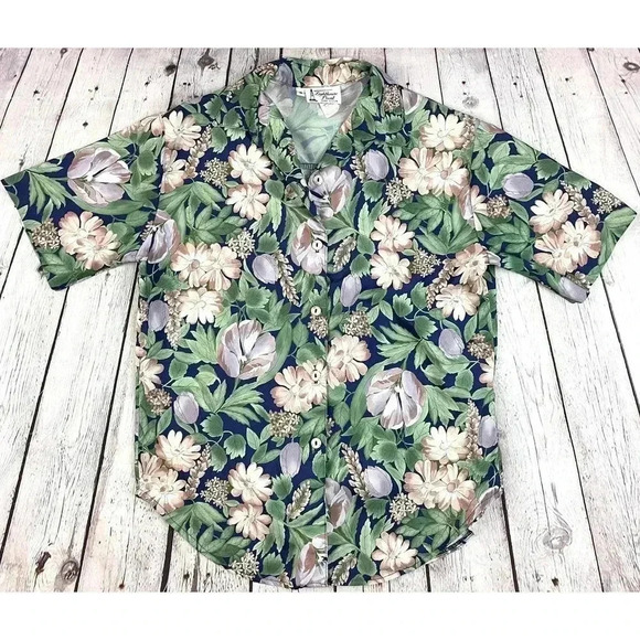VTG Floral Button Up Blouse Top SMALL Short Sleeve Lighthouse Point Green Pink - Picture 12 of 12